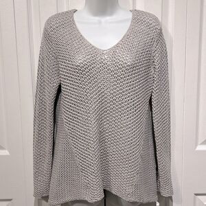Tommy Bahama Grey /Silver Metallic Thread V-Neck Pullover‎ Sweater Size M